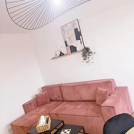 Le Sainte Chill